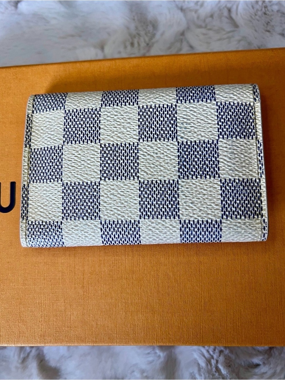 Louis Vuitton Damier Azur Key Holder - Picture 2 of 6